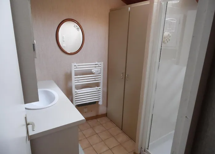 Hébergement de vacances Maison 4 Pers à 400m De La Des Bélugas, Animaux Admis - Fr-1-194-429